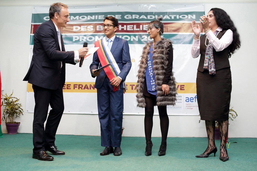0765_DG_air_france_Graduation_LFT_16-07-01